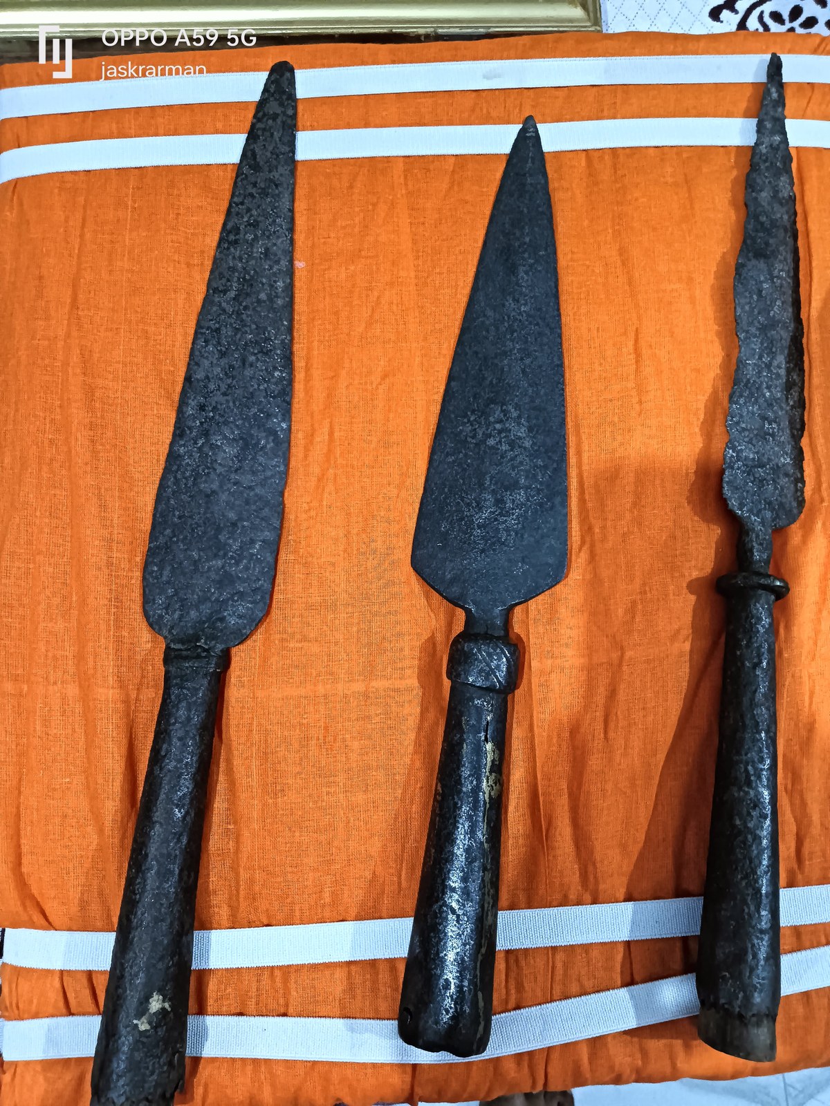 Barchhe (Spears)